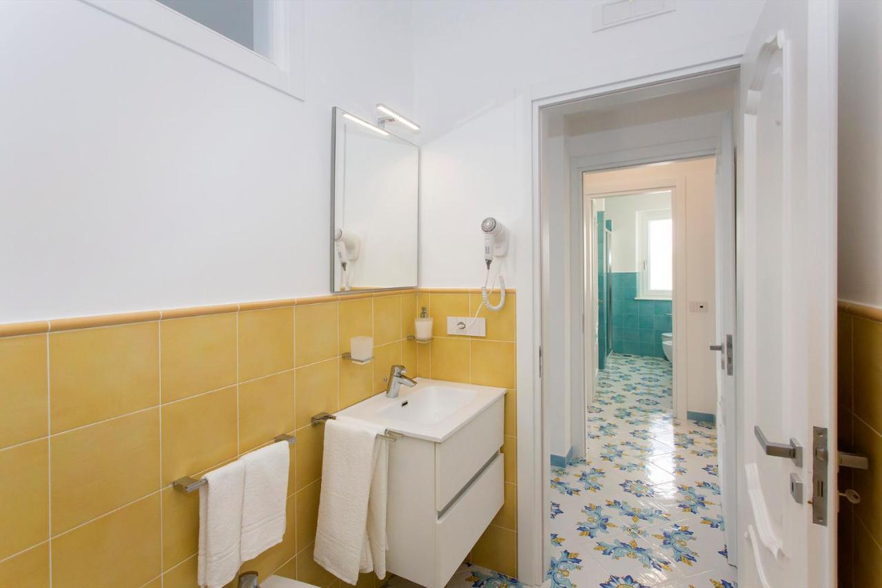 Apartamento Domus Teresia - Amalfi Coast Furore Exterior foto